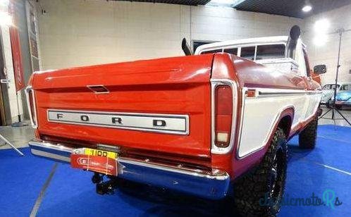 1977' Ford F 250 photo #3