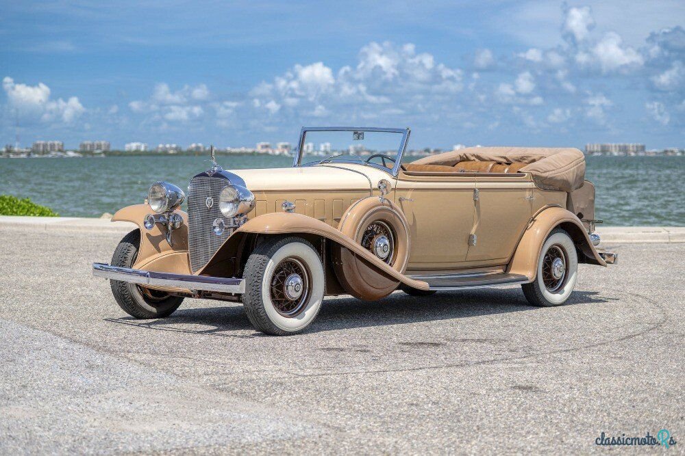 1932' Cadillac Series 355B photo #3