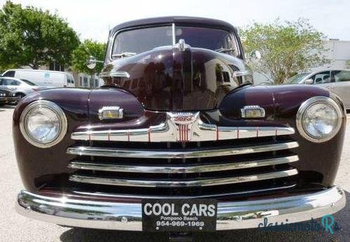 1946' Ford Deluxe Club Coupe photo #4