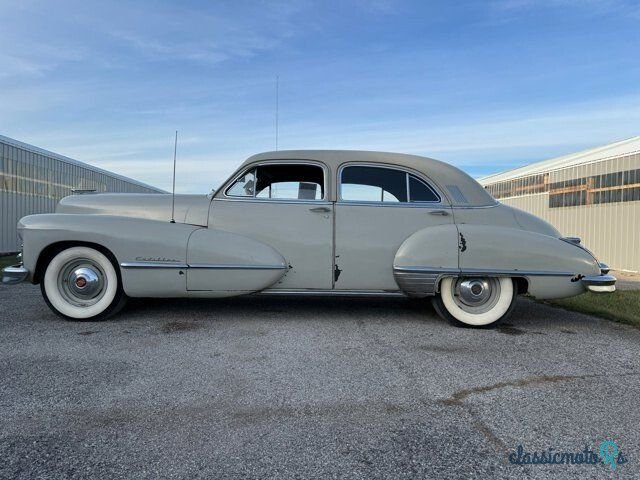 1947' Cadillac Fleetwood photo #4