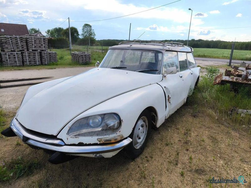 1970' Citroen DS photo #4