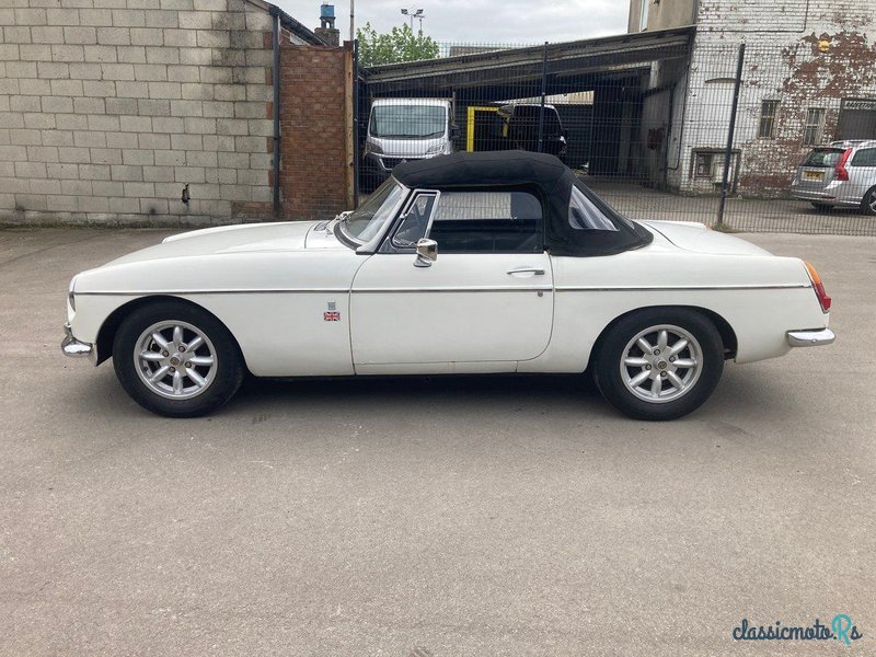 1972' MG MGB photo #5