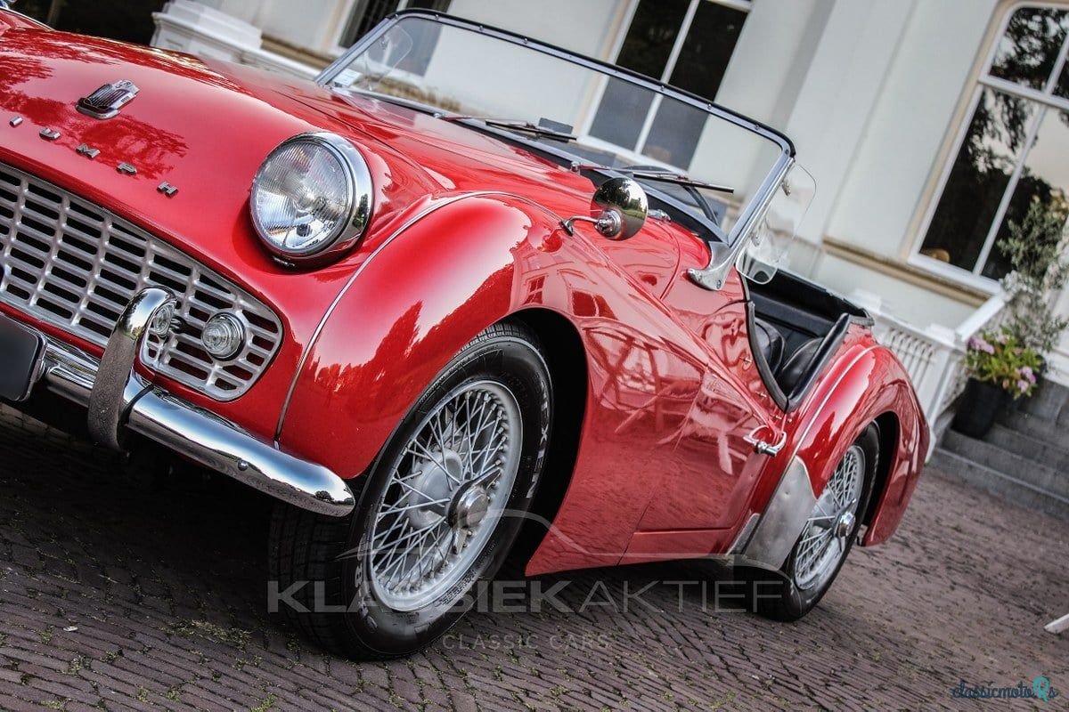 1958' Triumph TR3 photo #6
