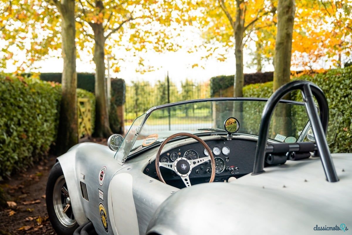 1969' AC Cobra photo #2