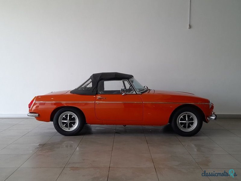 1972' MG MGB photo #4