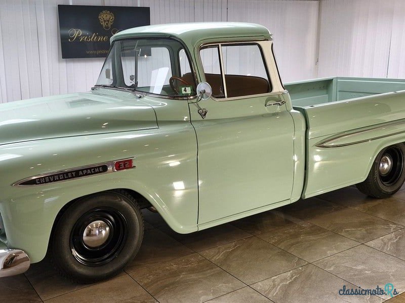 1959' Chevrolet Apache photo #5