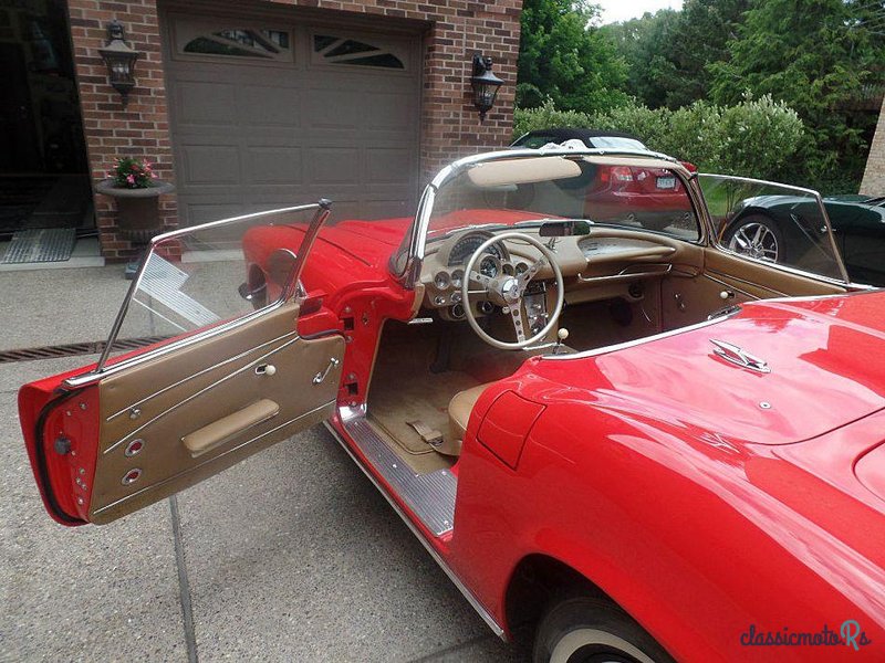 1962' Chevrolet Corvette photo #6