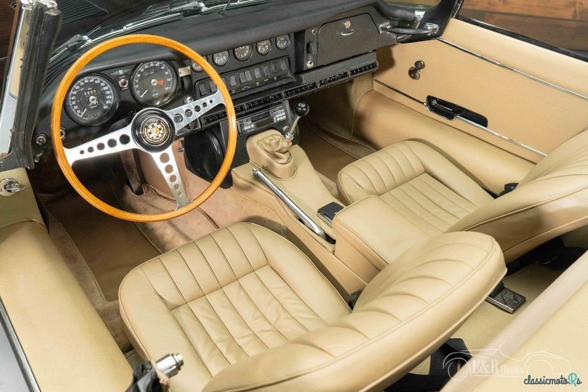 1967' Jaguar E-Type photo #3