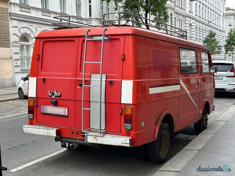 1979' Volkswagen Lt photo #5