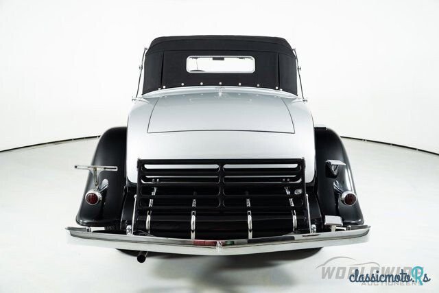 1931' Cadillac Series 355A photo #2