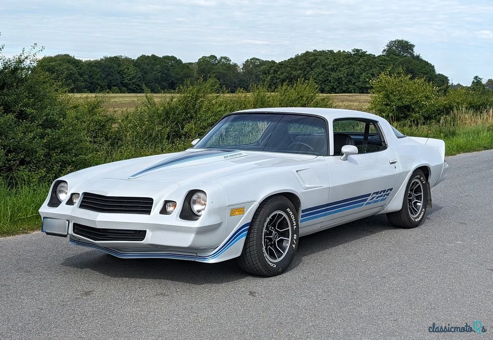 1980' Chevrolet Camaro photo #6