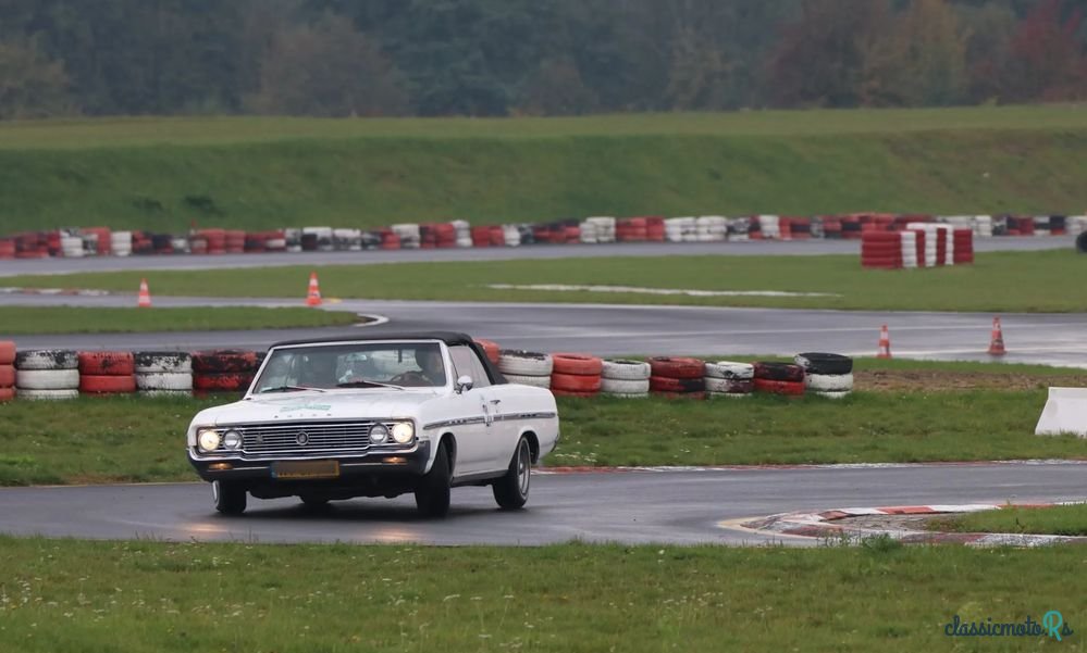 1964' Buick Skylark photo #3