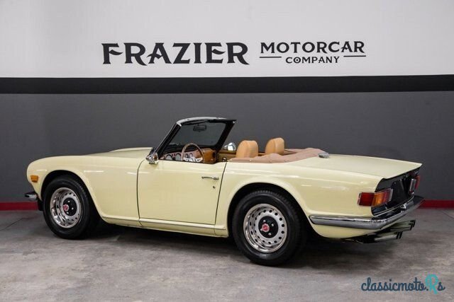 1971' Triumph TR6 photo #4