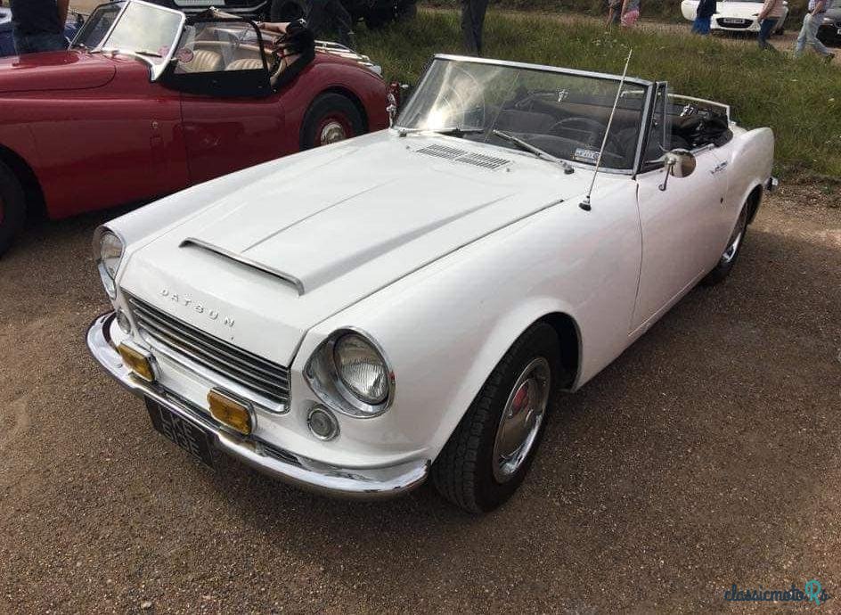 1967' Datsun Fairlady Roadster photo #3