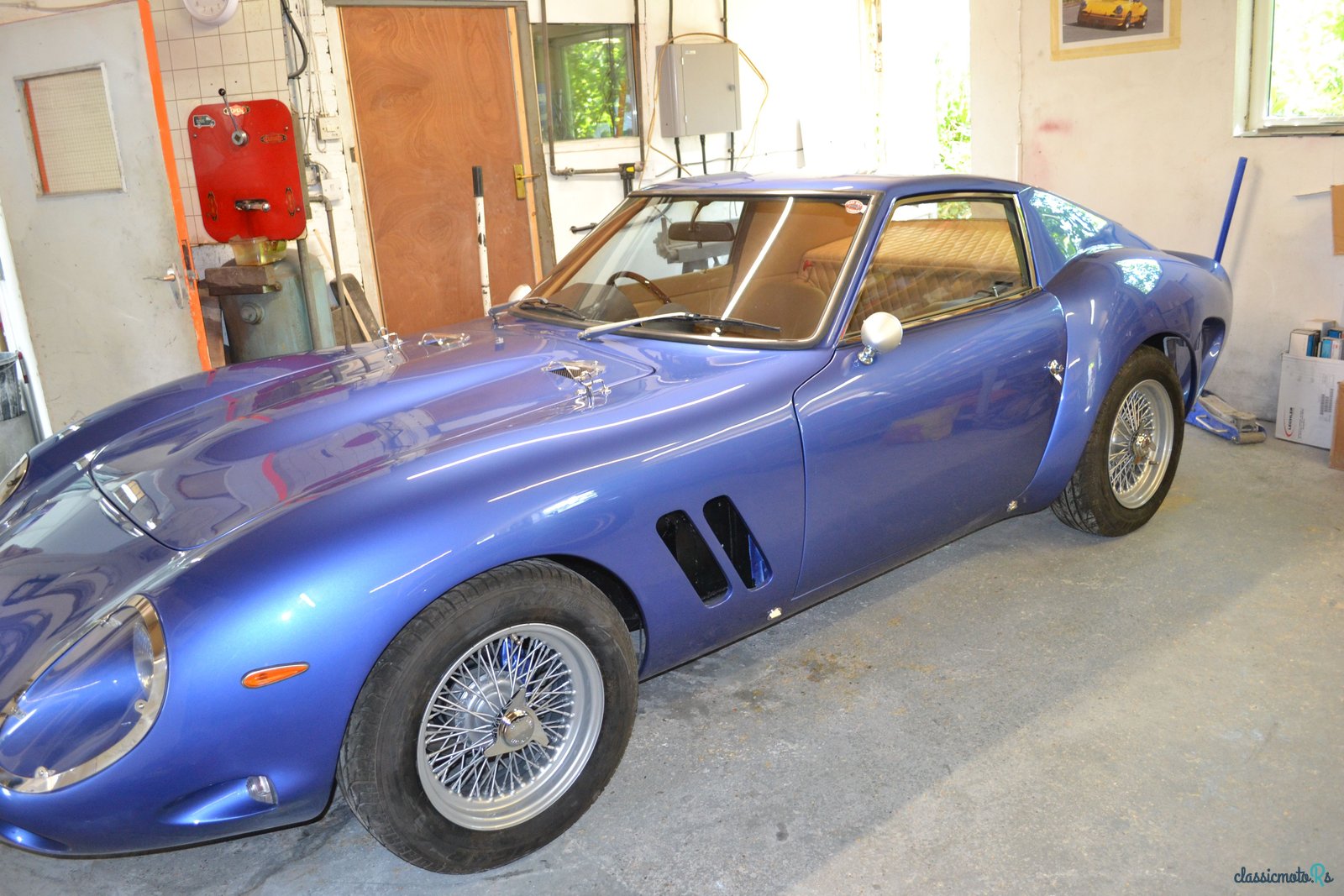 1975' Datsun Scorpian Gtz photo #3