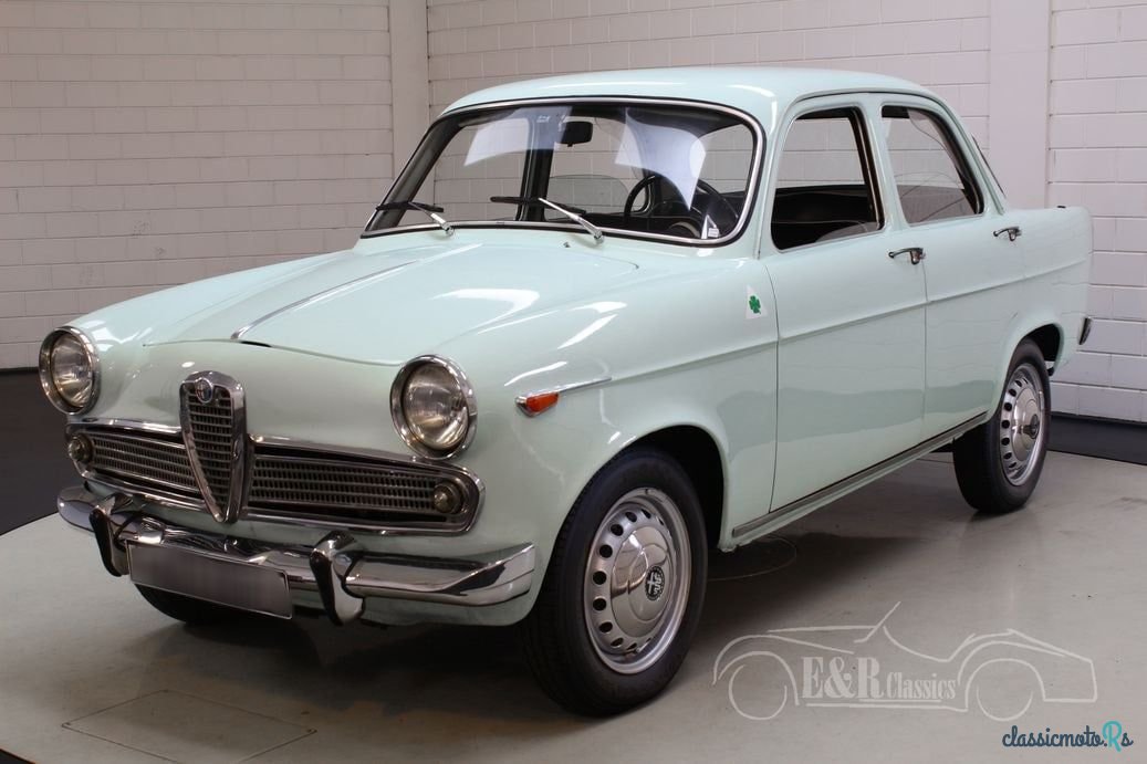 1965' Alfa Romeo Giulietta photo #5