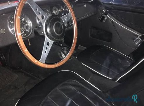 1957' Triumph TR3 photo #2