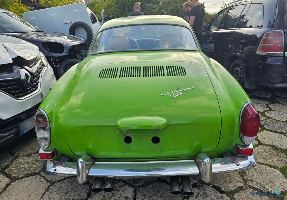 1970' Volkswagen Karmann Ghia photo #5