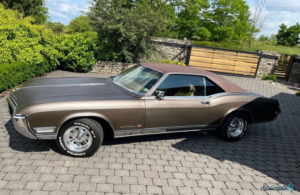 1969' Buick Riviera photo #2