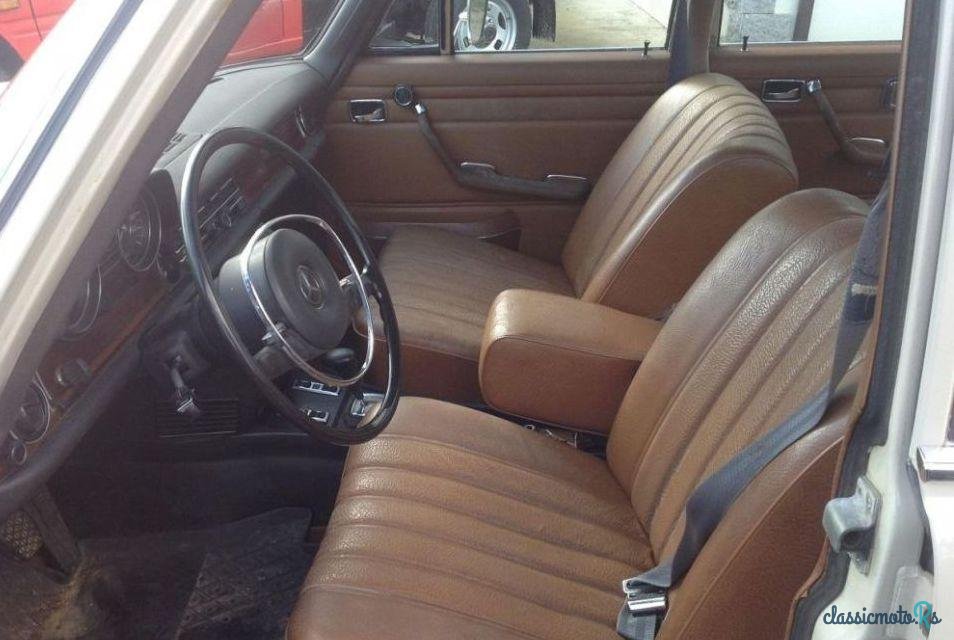 1971' Mercedes-Benz 250 250 Automatic photo #5