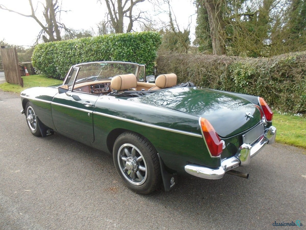 1971' MG MGB photo #3