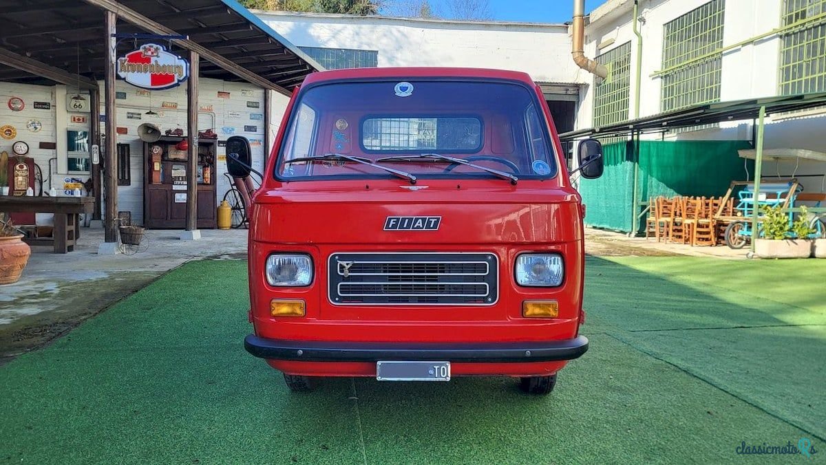 1978' Fiat 900 T photo #4