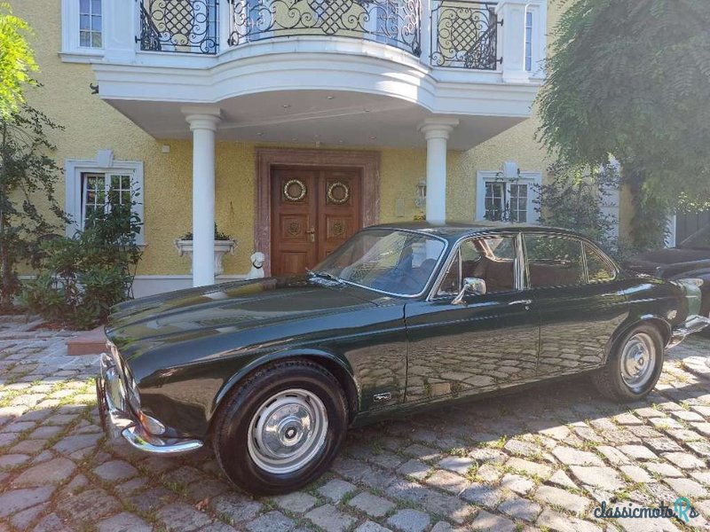 1972' Jaguar XJ photo #1