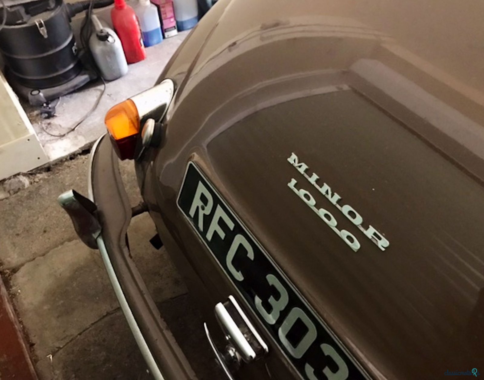 1970' Morris Minor 1000 photo #5