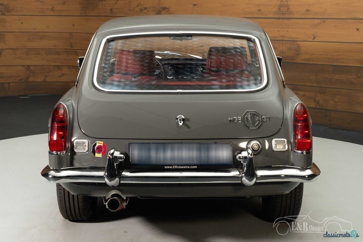 1975' MG MGB photo #5