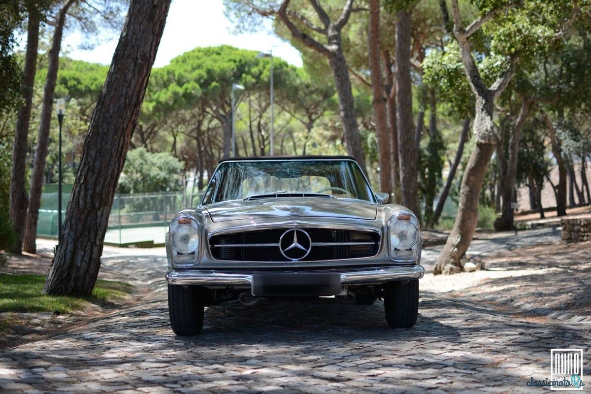 1970' Mercedes-Benz Sl Class photo #2