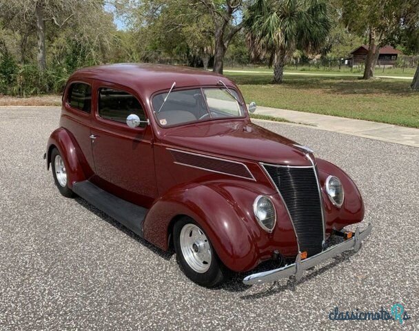 1937' Ford photo #6