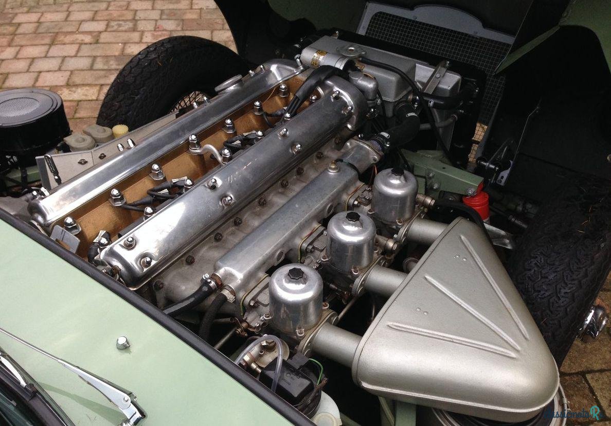 1967' Jaguar E-Type photo #5