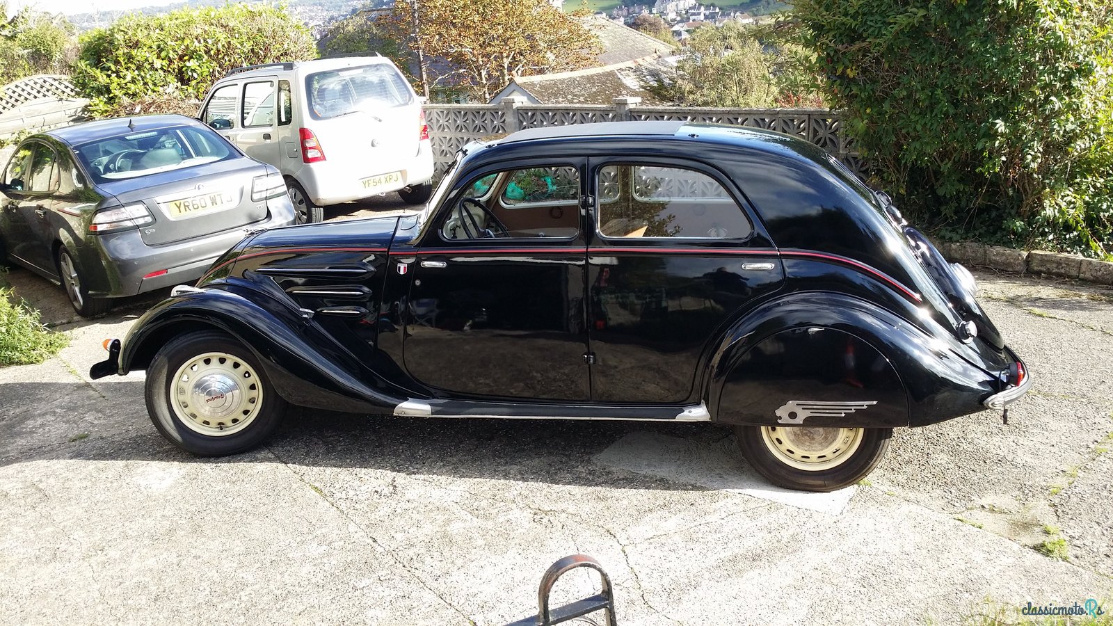 1938' Peugeot 302 photo #3