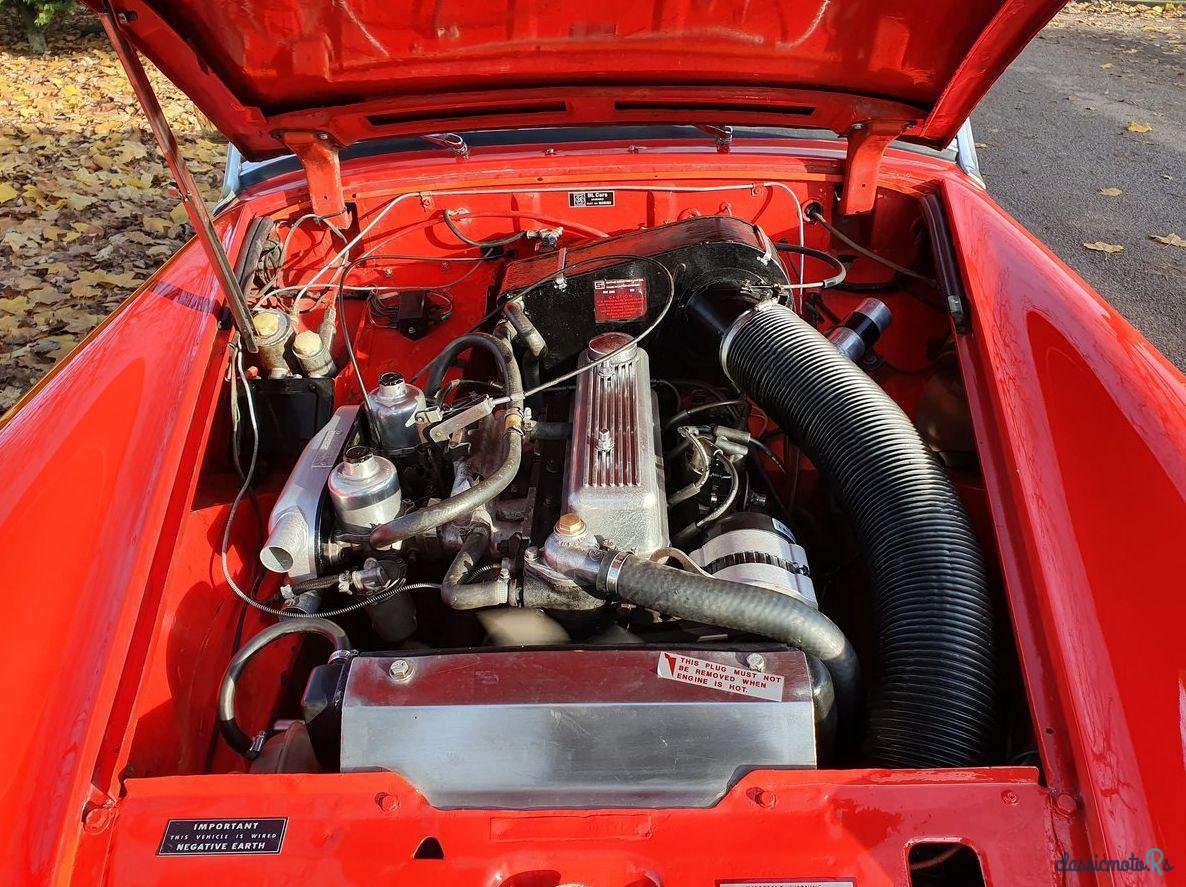 1976' MG Midget photo #4