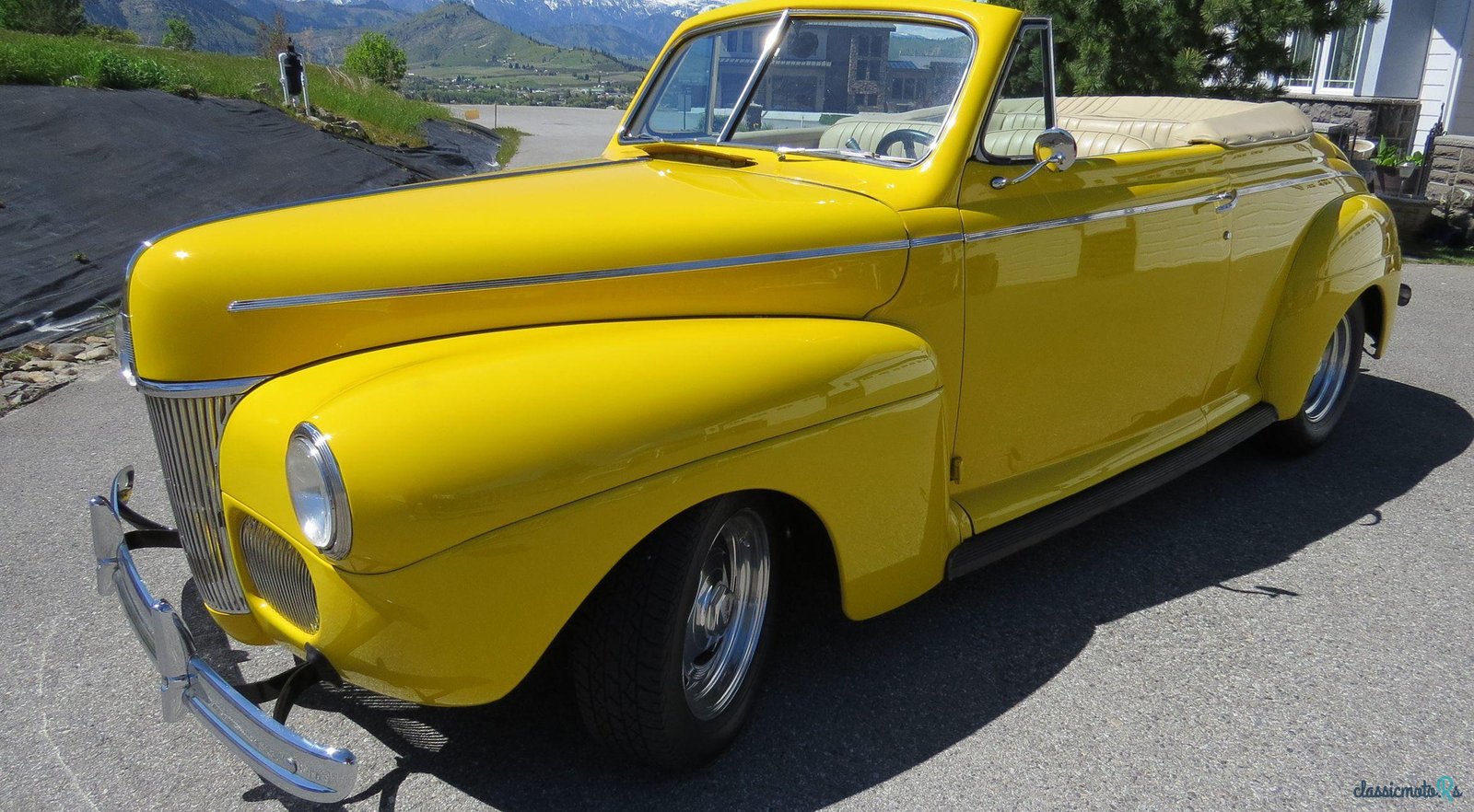 1941' Ford Super Deluxe photo #1