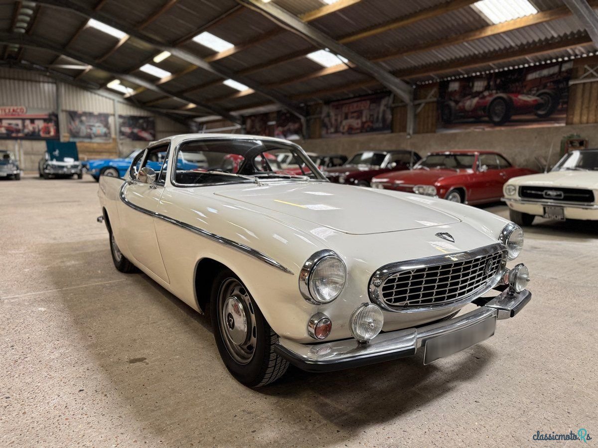 1965' Volvo 1800S photo #5