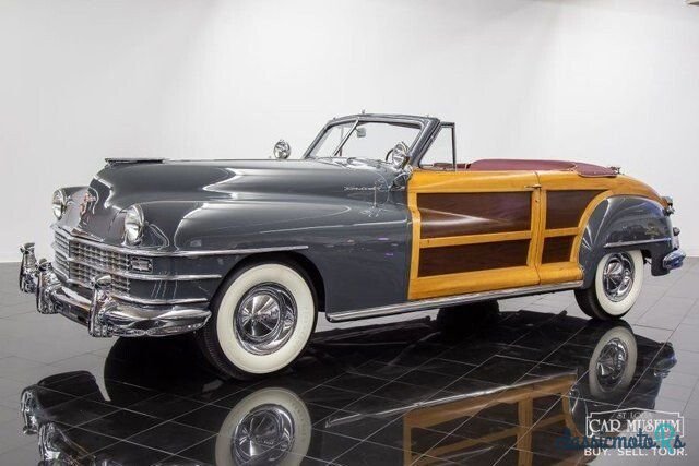 1948' Chrysler Town & Country photo #2