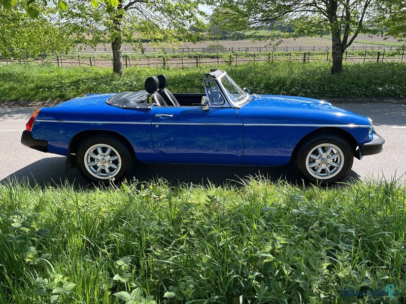1977' MG MGB photo #5