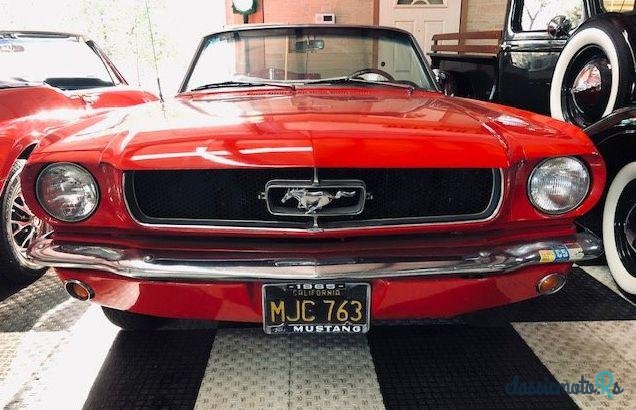 1965' Ford Mustang Convertible photo #3