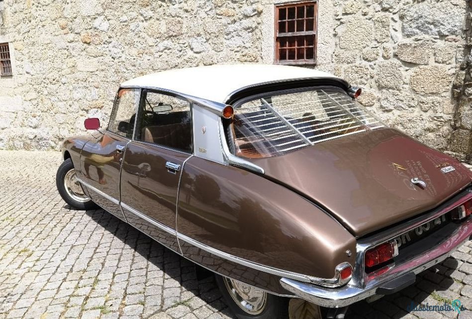 1974' Citroen DS photo #2