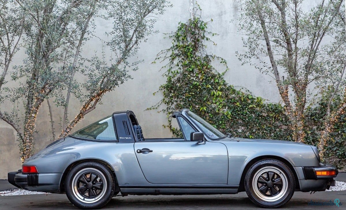 1983' Porsche 911 photo #5