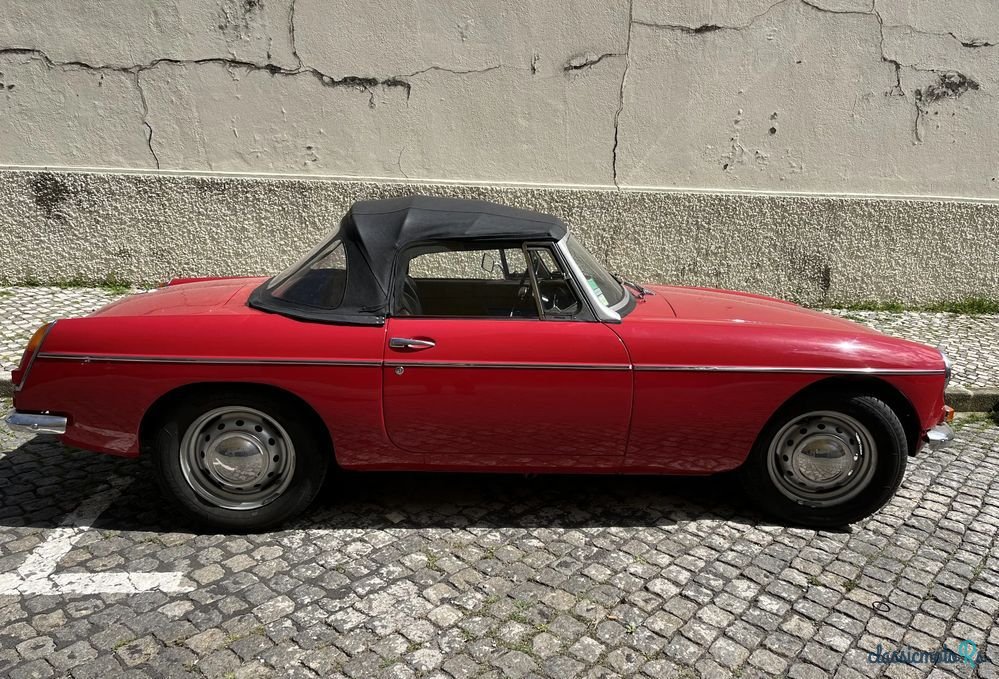 1963' MG MGB photo #2
