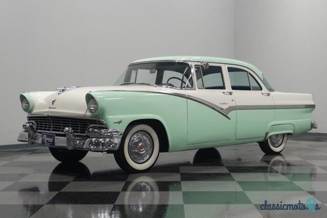 1956' Ford Fairlane photo #4