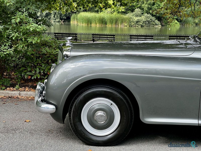 1954' Bentley R Type photo #4