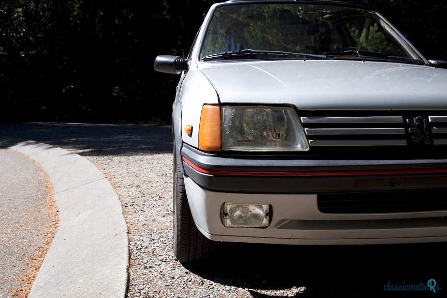 1990' Peugeot 205 GTi photo #2