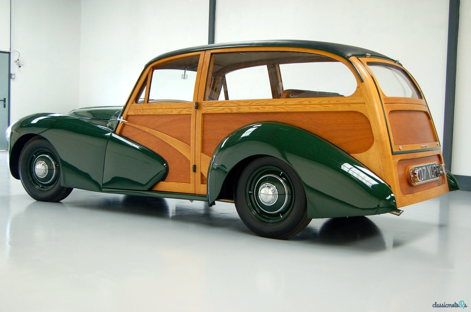 1948' Healey Woodie Estate photo #5