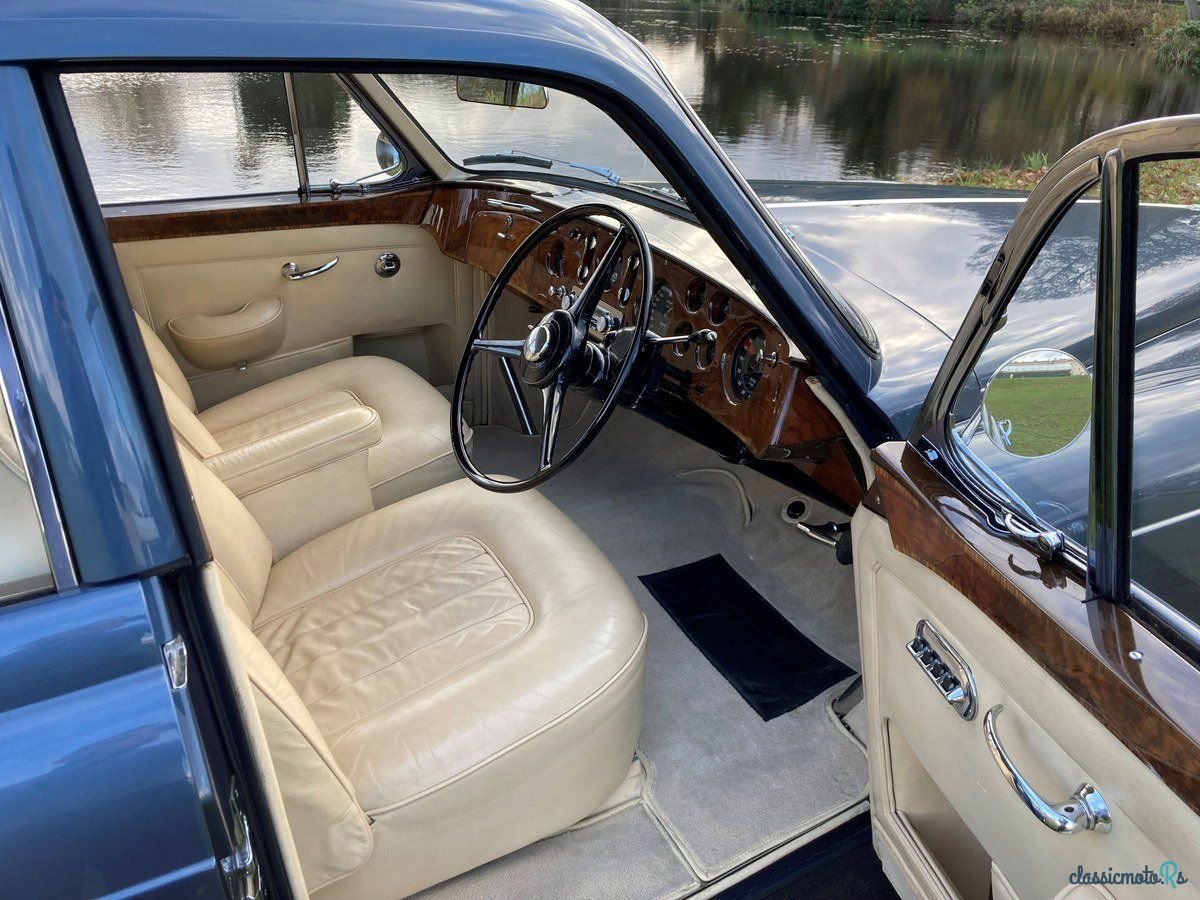 1963' Bentley S3 photo #4