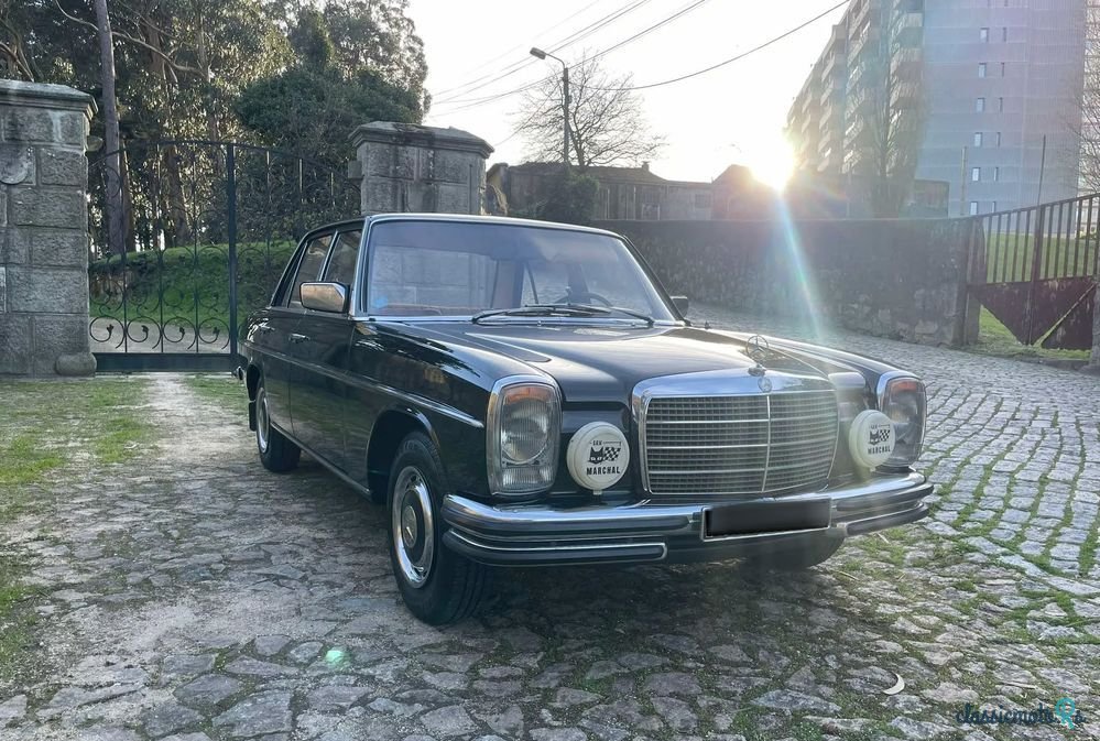 1974' Mercedes-Benz 230 230.4 photo #4