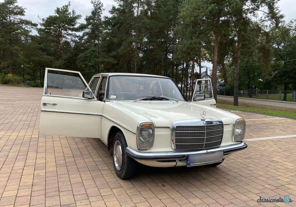 1976' Mercedes-Benz w115 photo #5