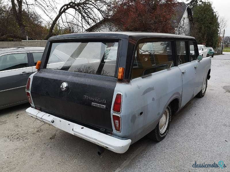 1970' International Harvester Travelall photo #4